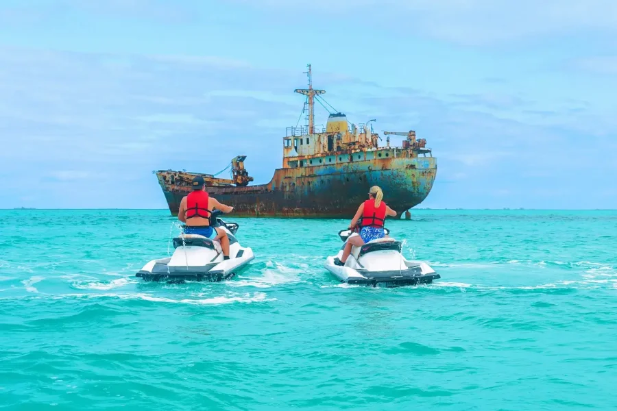 Jetski to shipwreck-sm